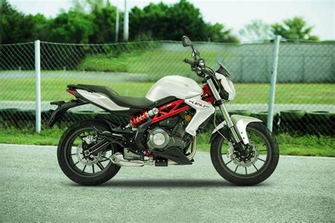 Benelli Tnt 300 Images Tnt 300 Photos And Videos 360 View