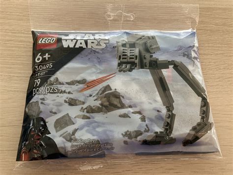 LEGO Star Wars 30495 Mini AT ST Walker Review May The 4th 2022 GWP