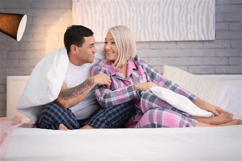 Hot Things To Say In Bed To A Man To Turn Him On Mums Affairs