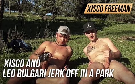 Xisco And Leo Bulgari Jerk Off In A Recognized Park In Spain Gay In Spanish Amateur Porn XHamster