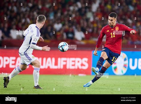 Ferran Torres D Espagne Lors De L Uefa Euro European Qualifiers