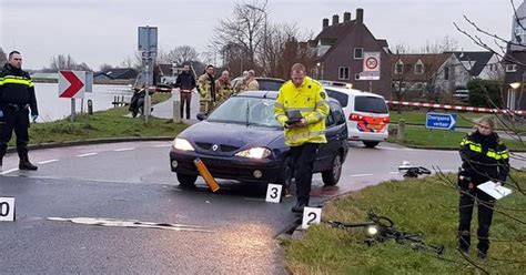 Fietser Na Aanrijding In Uithoorn Overleden Binnenland Telegraaf Nl