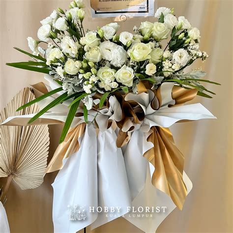 Sending a condolence condolence note is surprisingly impactful for healing 9