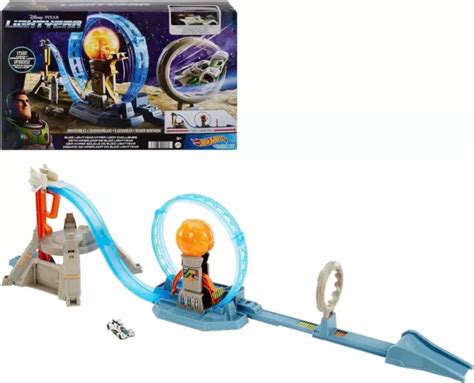 DISNEY PIXAR LIGHTYEAR Hot Wheels Character Cars Buzz Lightyear Hyper Loop Track