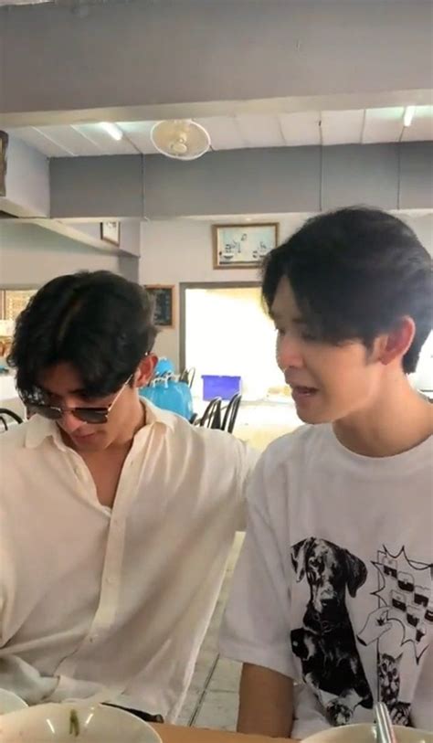 Pin By Breath Ttntn On Siraphop Cute Gay Couples Cute Gay Actors