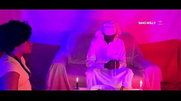 Bangnolly Tv Une femme mariée cherche désespérément un fœtus issu d un faux prophète XVIDEOS