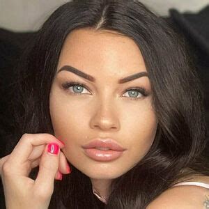 She Go Leaked Nude Photos And Videos