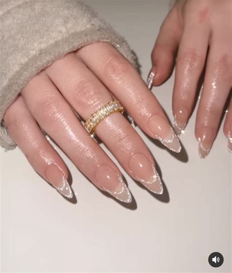 Short Stiletto Nails Nude Glitter Base With A Glitter French Outline Artofit