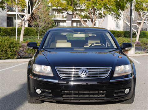 Volkswagen Phaeton on Cars and Bids Is the Ultimate Luxury Bargain