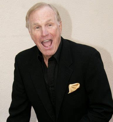 Wayne Rogers Net Worth | How rich was the actor?