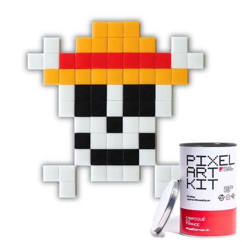 Pixel Art One Piece Gratuit – Luffy, Zoro & Jolly Roger