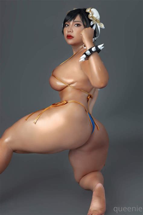 CosXuxi Club QUEENIE CHUPPY Chun Li Bikini Page 2 3