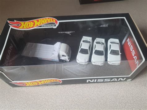 Nissan Box Set Hot Wheels Hobbies Toys Toys Games On Carousell