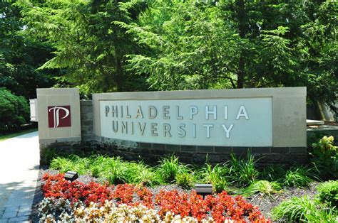 Philadelphia University Entry - Derck & Edson