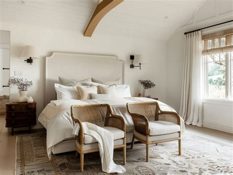 19 Stylish Bedroom Chair Ideas That Will Instantly Elevate Your Space ...