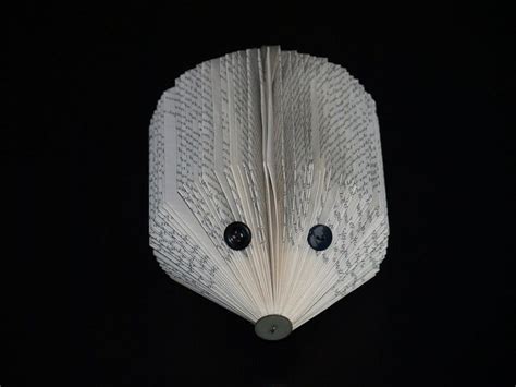 Book Hedgehog · How To Make A Piece Of Book Art · Paper Folding on Cut ...