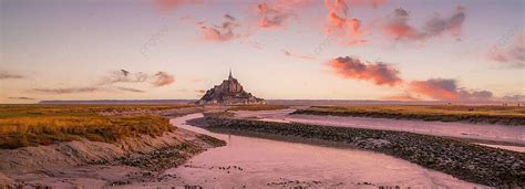 Fondo La Renombrada Isla De Mareas De Le Mont Saintmichel En Normand A