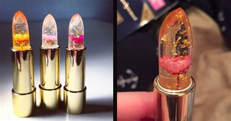 This New Gel Lipstick With Real Flowers Inside Changes Colour Depending