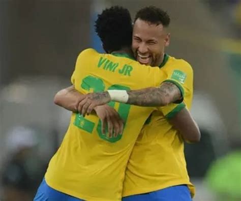 Notícias Bola De Ouro Neymar Critica Colocação De Vini Jr Na Premiação Portal Do Zacarias