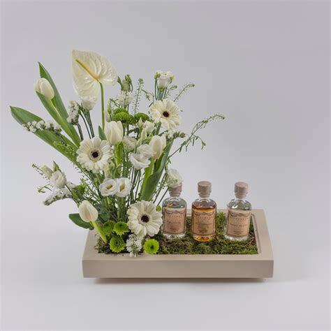 Online Flower Shop | Fresh Bouquets & Gifts Delivered Nationwide