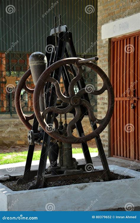 Antique British Hand Turned Pump at Pakistan Railway Museum Golra ...