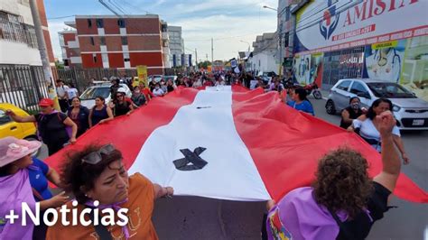 Se reanudan las protestas en Perú manifestantes piden la dimisión de