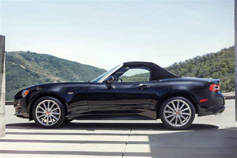 2016 Yeni Fiat 124 Spider Oto Kokpit