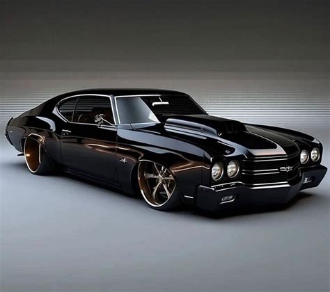 1970 Chevy Chevelle Muscle Car with Gold Rims