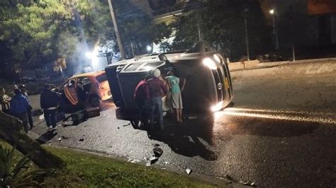 Video Un fallecido y tres heridos por accidente de tránsito en Bello