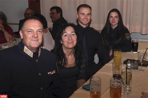 Gm Nd Mit Fotogalerie Das War Der Polizeiball Im Kulturhaus N N At