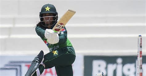 Watch Pakistan S Sidra Ameen Registers Fifth Highest Individual Score