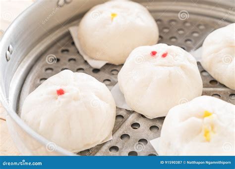 Steamed Dumpling Or Chinese Bun Stock Image Image Of Snack China