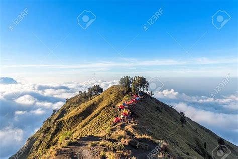 日没時のリンジャニ山の火口縁のキャンプ場、ロンボク島 高画質の壁紙 Pxfuel