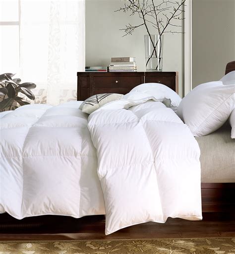 Rosecose Luxurious Goose Down Comforter King Size Duvet Insert All Seasons Solid White Hypo