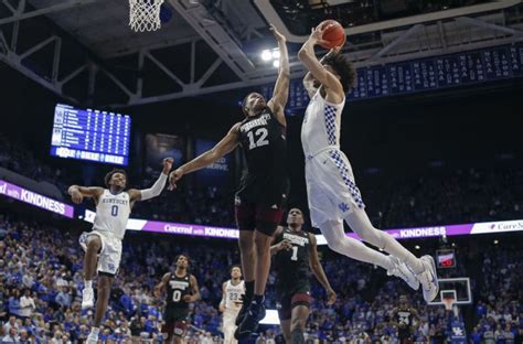 Bounce Back Front Court Steps Up Kentucky Basketball Win Miss State