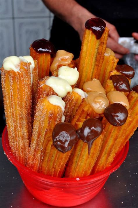 Filled Churros : Damn That Looks Good