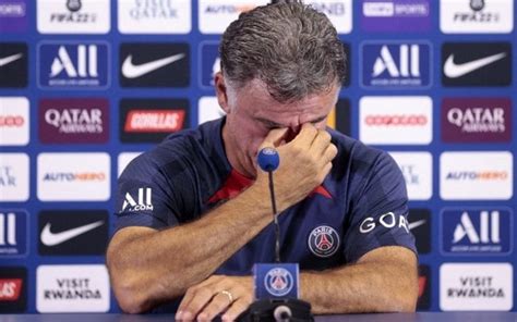 Contrato De Técnico Do Psg Não é Aprovado Pela Federação Francesa Diz