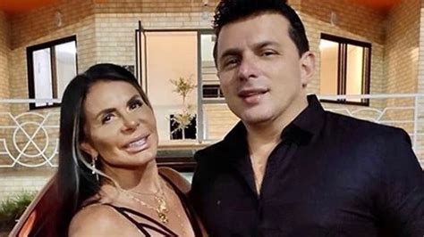 Gretchen Sai Em Defesa Do Marido E Dispara Somos Blindados