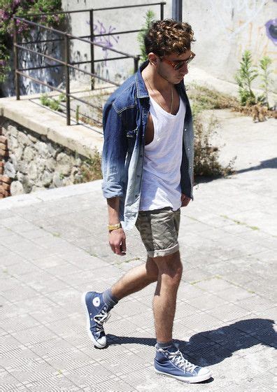 How To Wear Shorts The Right Way A Modern Men S Guide