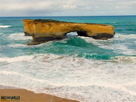 The 10 Great Ocean Road Attractions You Can't Miss