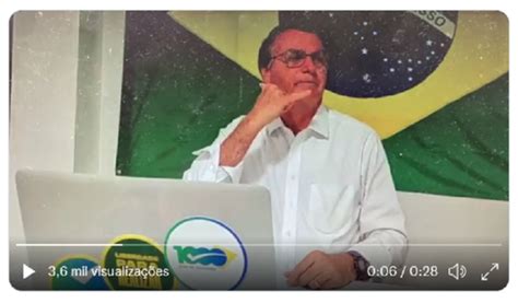 Vídeo Sem saber que estava no ar Bolsonaro sugere que vaga no STF é