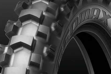 Dunlop Geomax AT82 First Look Reversible Multi Terrain Tread