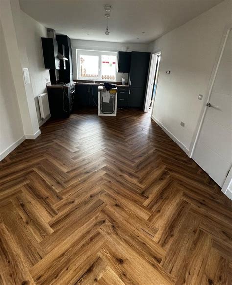 Select Spc Lignum Core Ranch Oak Herringbone Select Floors Tiles