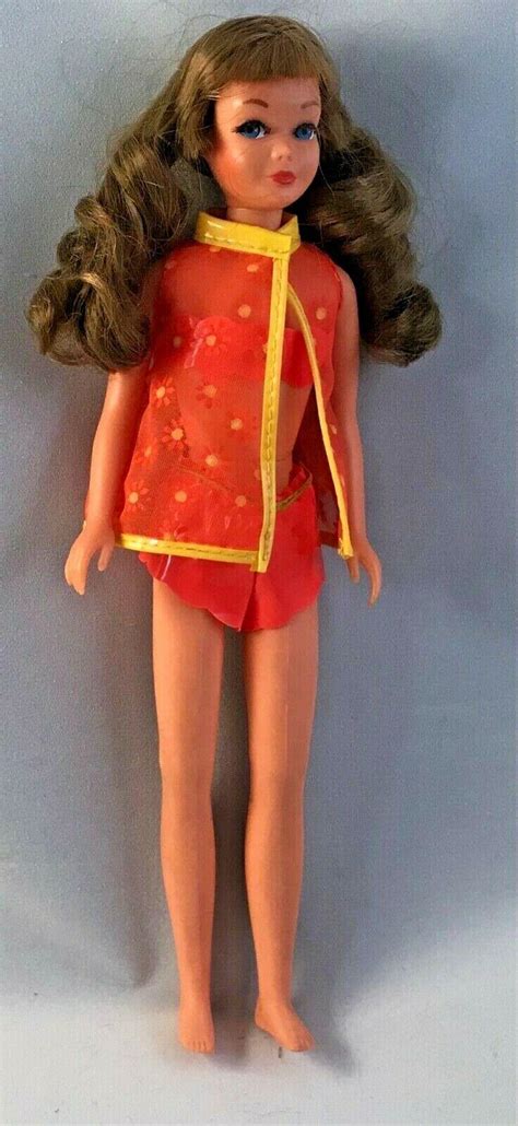 Vintage S Skipper Doll Sausage Curl Brunette Twist N Turn W Outfit