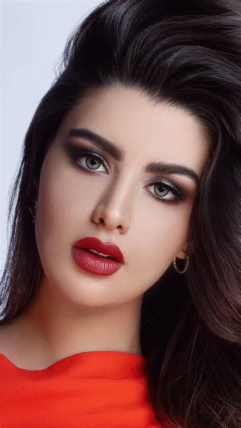 Rawan Arab Beauty Blue Eyes Brown Hair Kuwait Red Lips Hd Phone