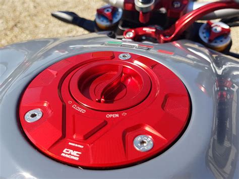 Tsb Fuel Tank Cap Flange Gear Cnc Racing Ducati Streetfighter V