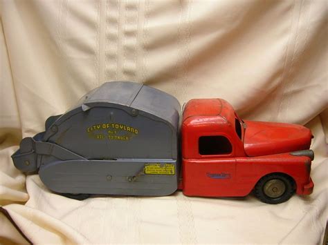 Vintage STRUCTO Toys Garbage Truck Metal Wheels 21" Utility Truck ...