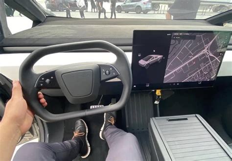 Leaked interior Cybertruck photo! | Page 9 | Tesla Cybertruck Forum ...