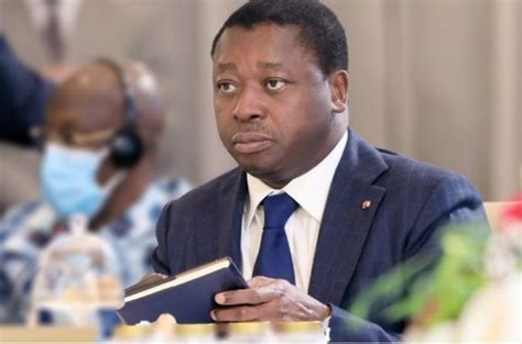 Une cinquantaine duniversitaires appellent Faure Gnassingbé à