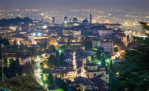 Bergamo at Night – Gilbert's Gallery